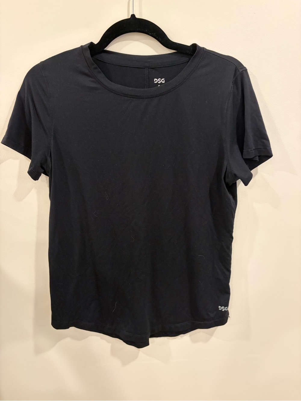 DSG Women's Black Short Sleeve Crewneck Tee Size S